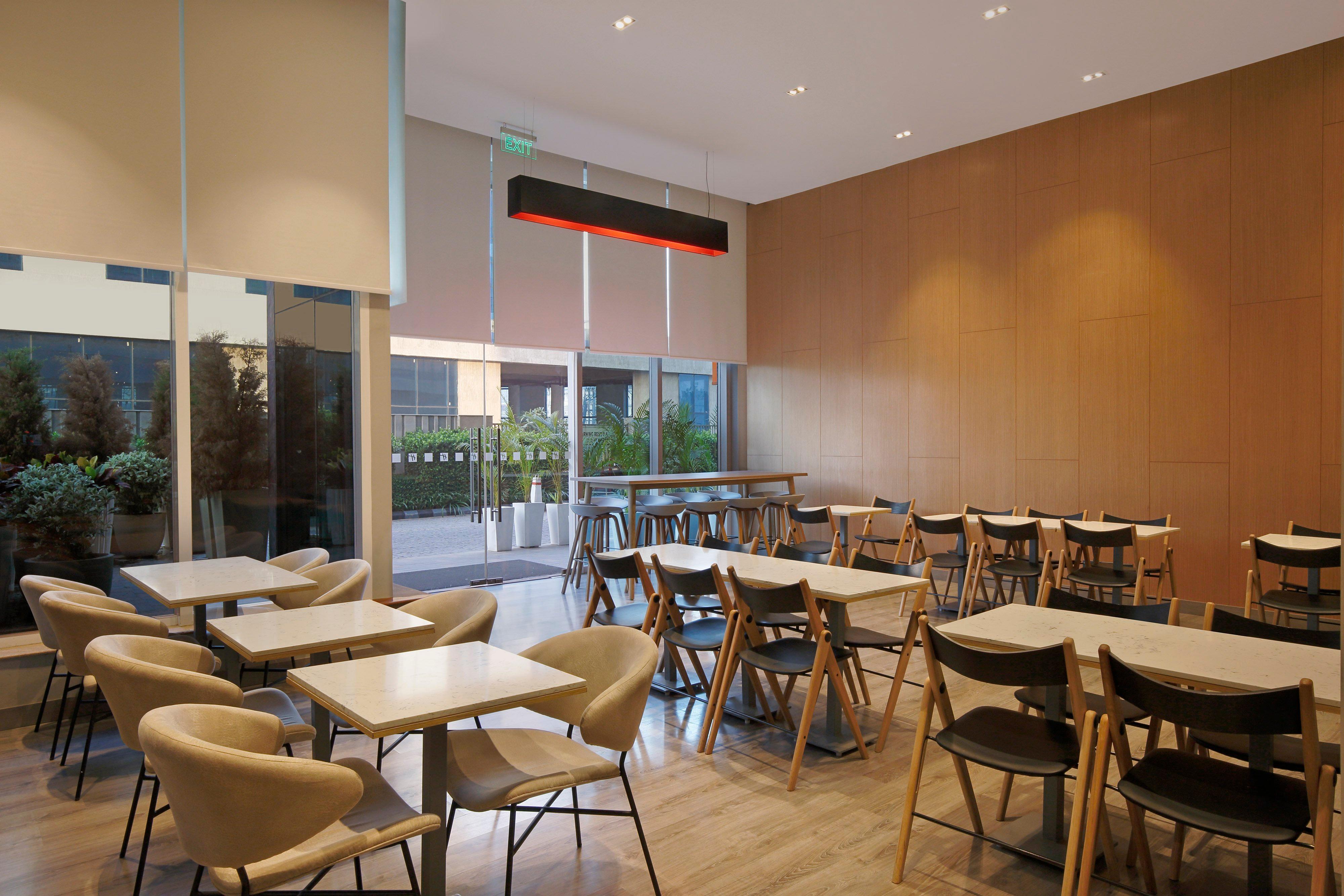 Holiday Inn Express Gurugram Sector 50 By Ihg Гургаон Экстерьер фото