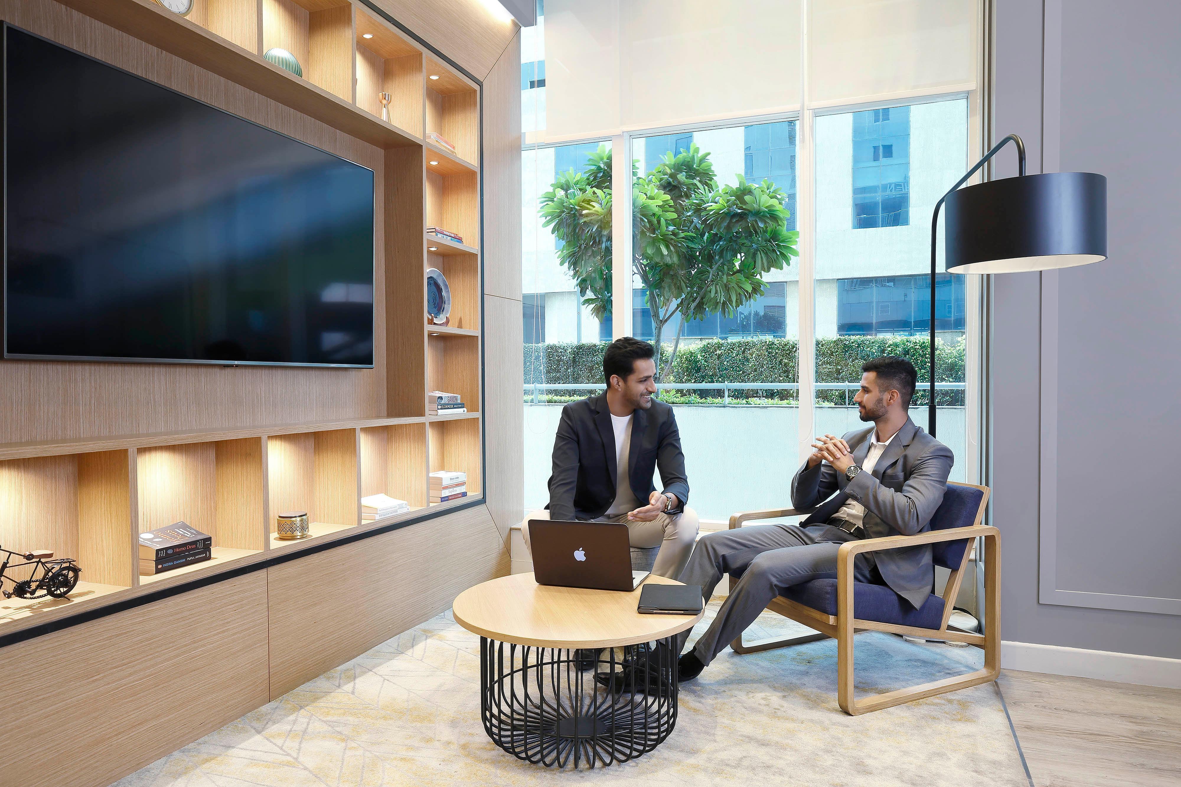 Holiday Inn Express Gurugram Sector 50 By Ihg Гургаон Экстерьер фото